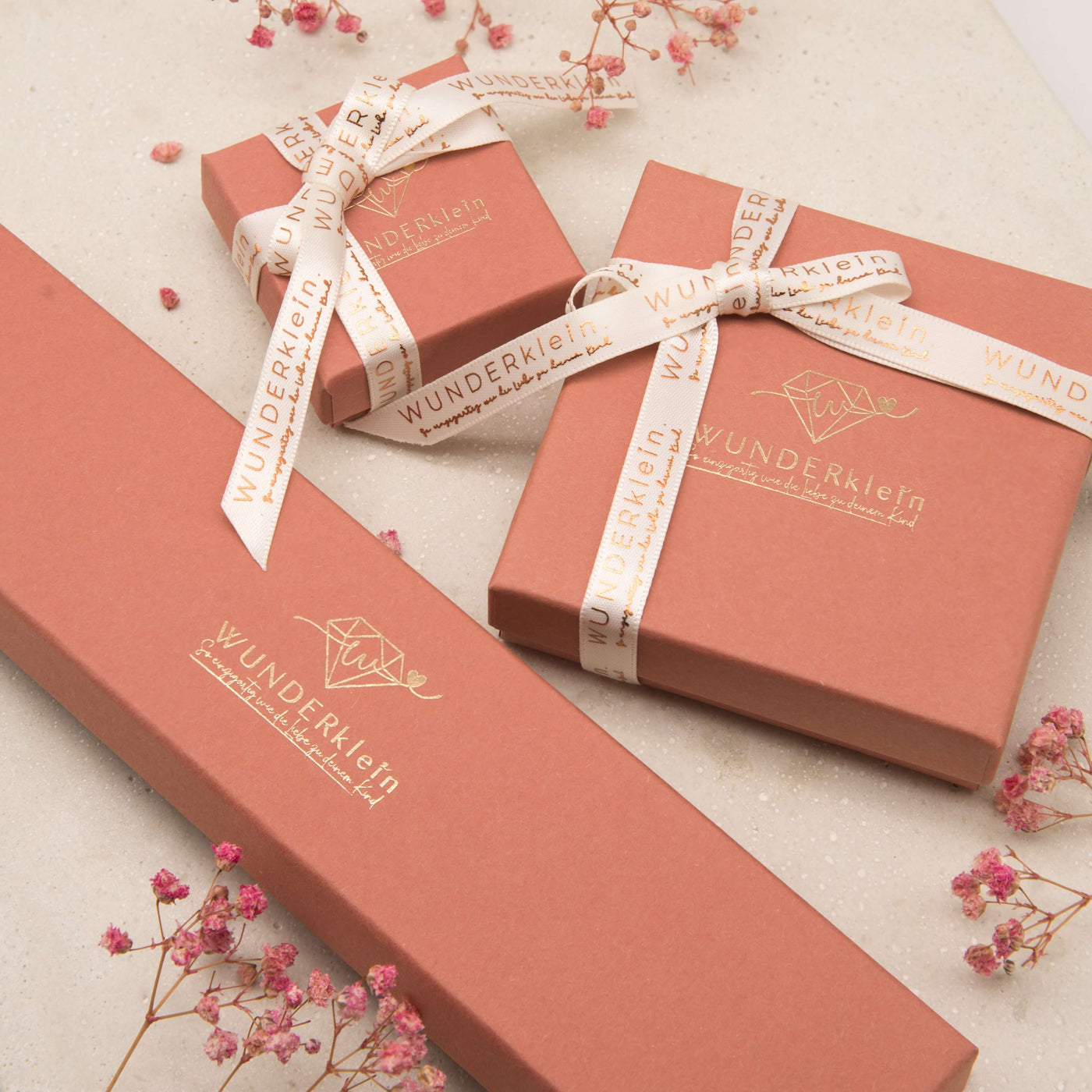 Baby-Halskette mit Gravur "Mini Love"
